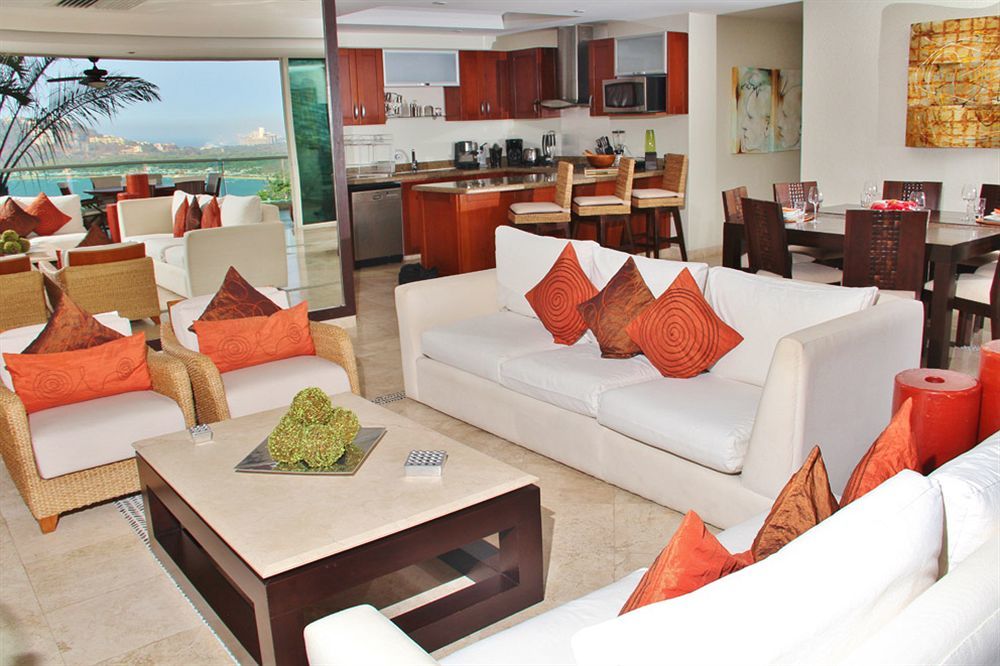 B Pichilingue Rooms & Beach Club Acapulco Exterior photo
