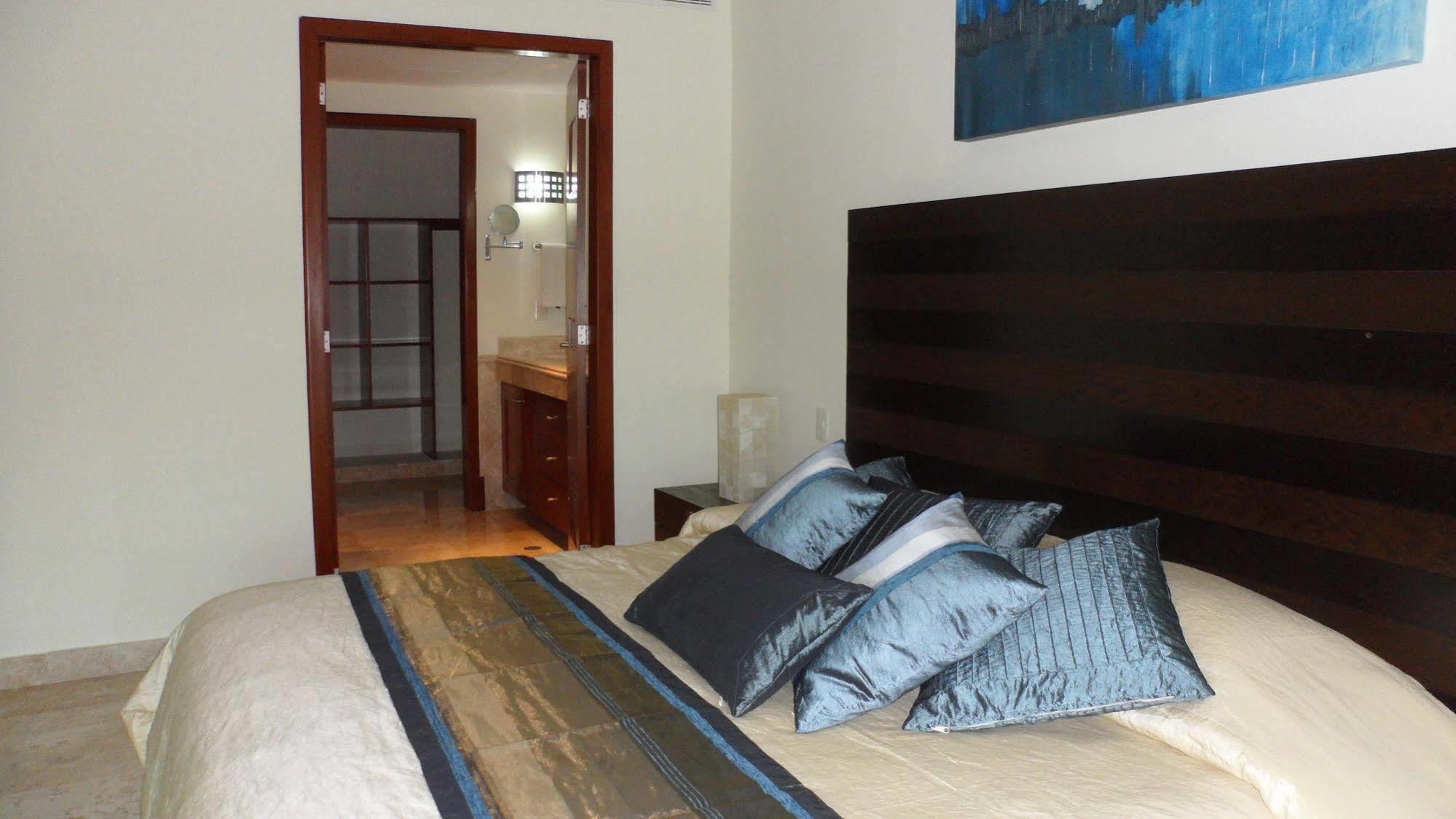 B Pichilingue Rooms & Beach Club Acapulco Exterior photo